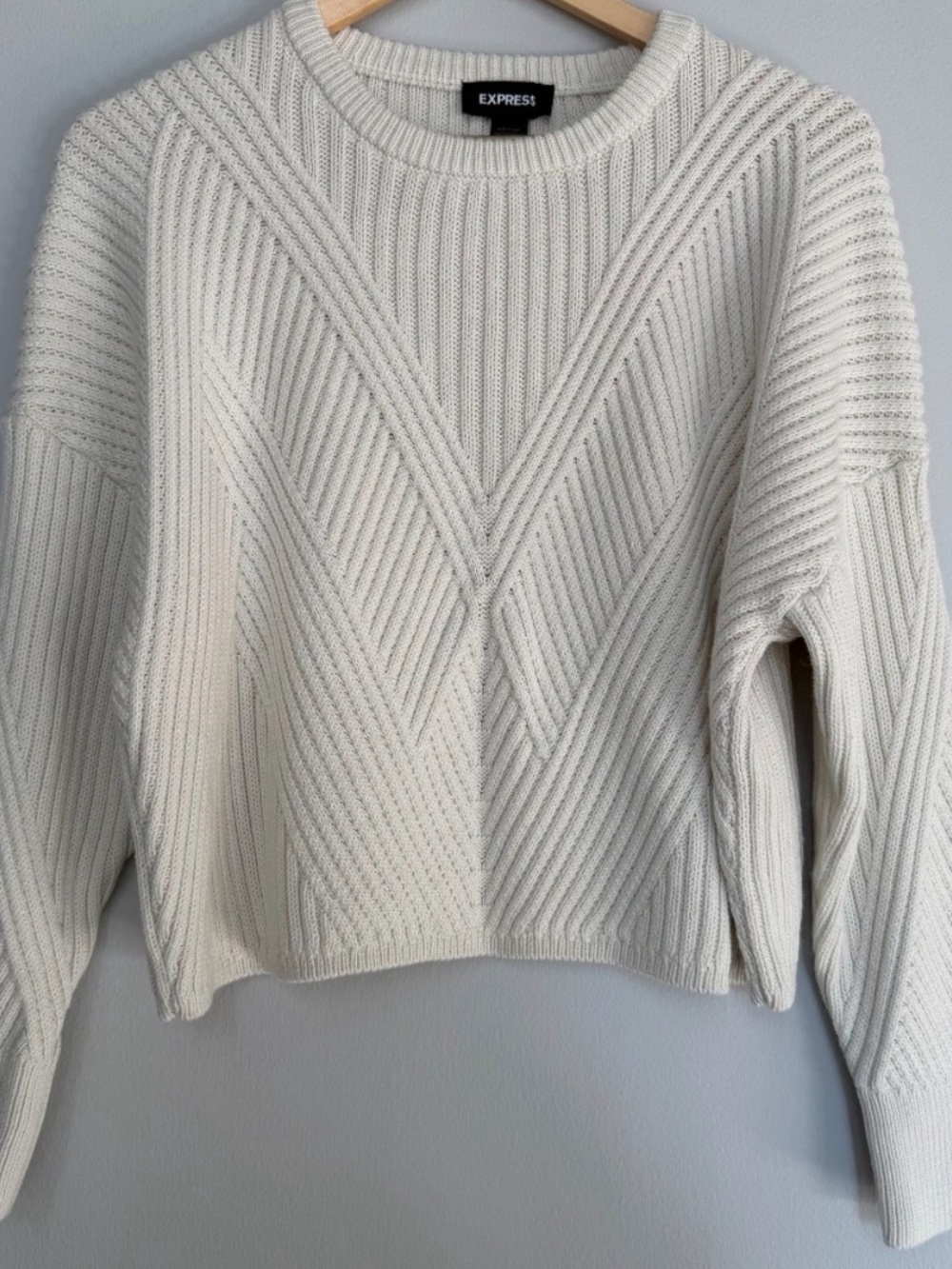 Express Women's Ribbed Design Cropped Sweater